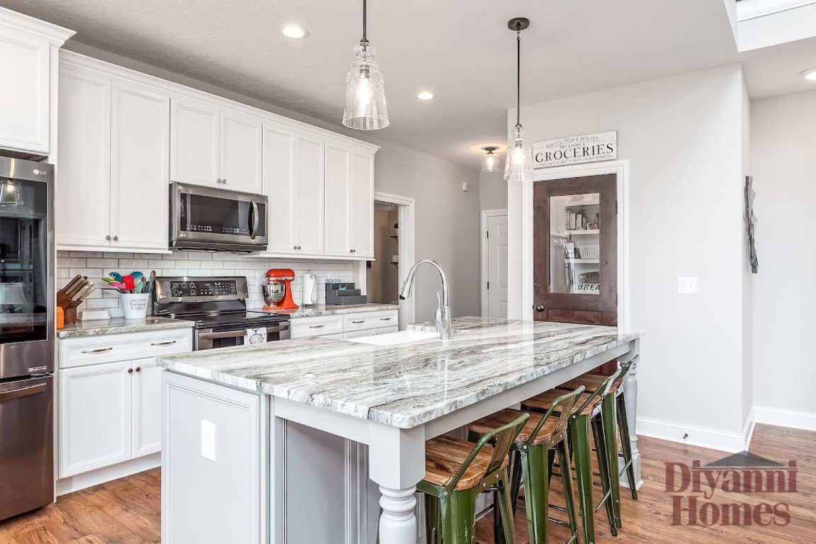 The Marie | Kitchen